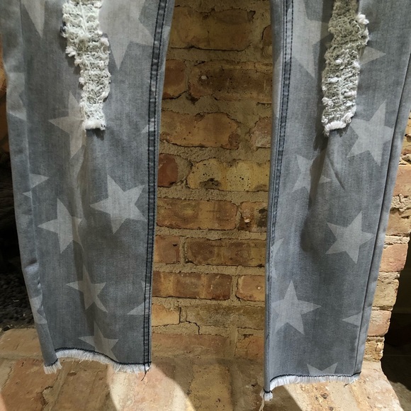 Easel LA — gray wash star jeans - Picture 8 of 9